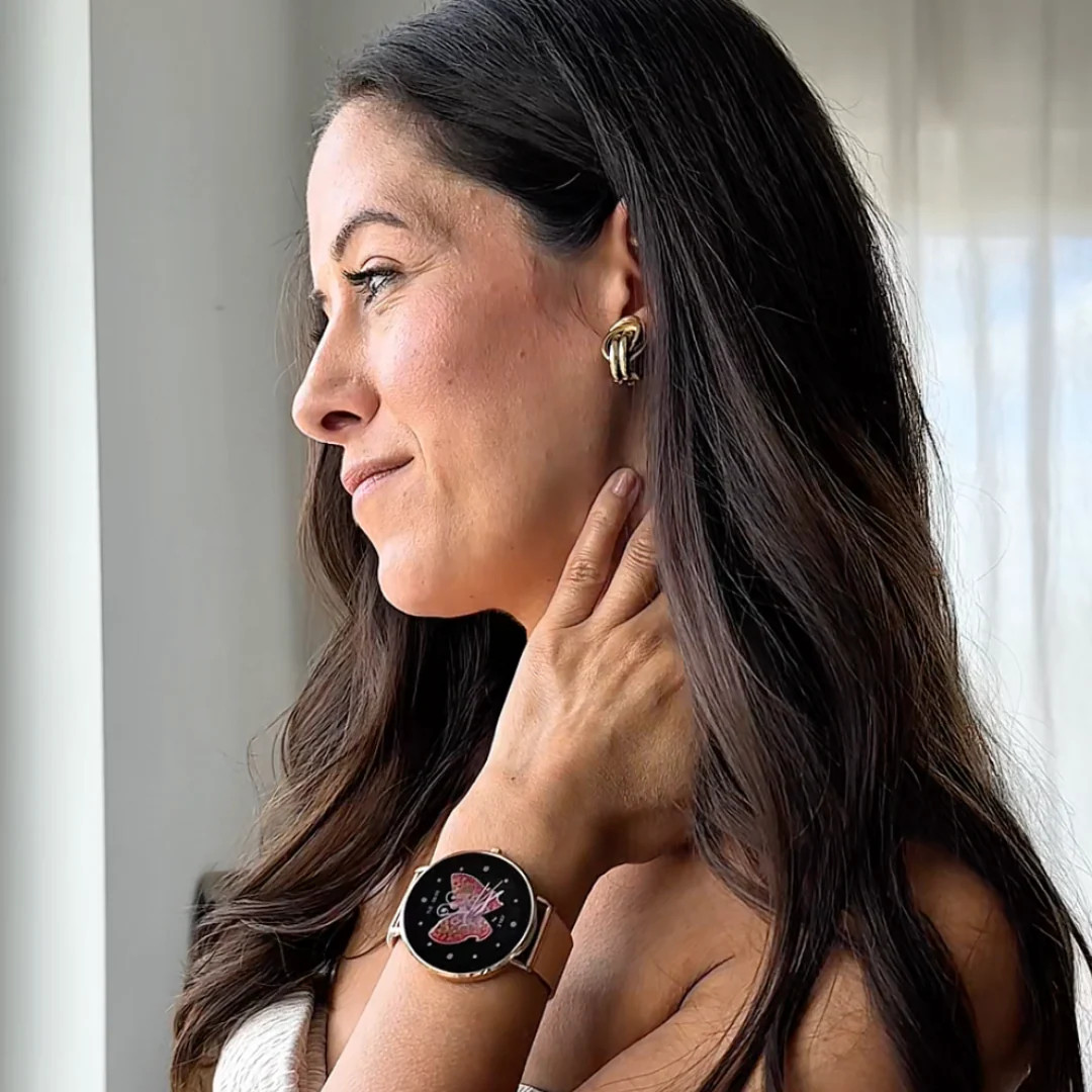LuxeWatch™ – Stil, Komfort und smarte Technologie am Handgelenk